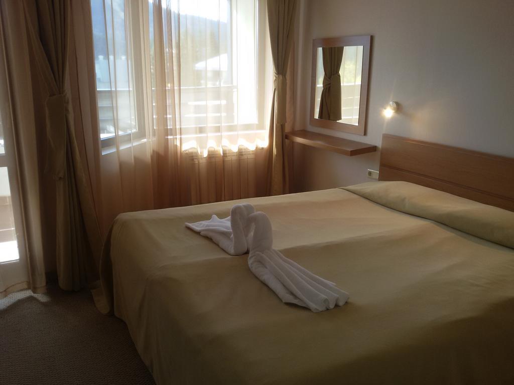 Snezhanka Apartments Tmf パンポロボ エクステリア 写真