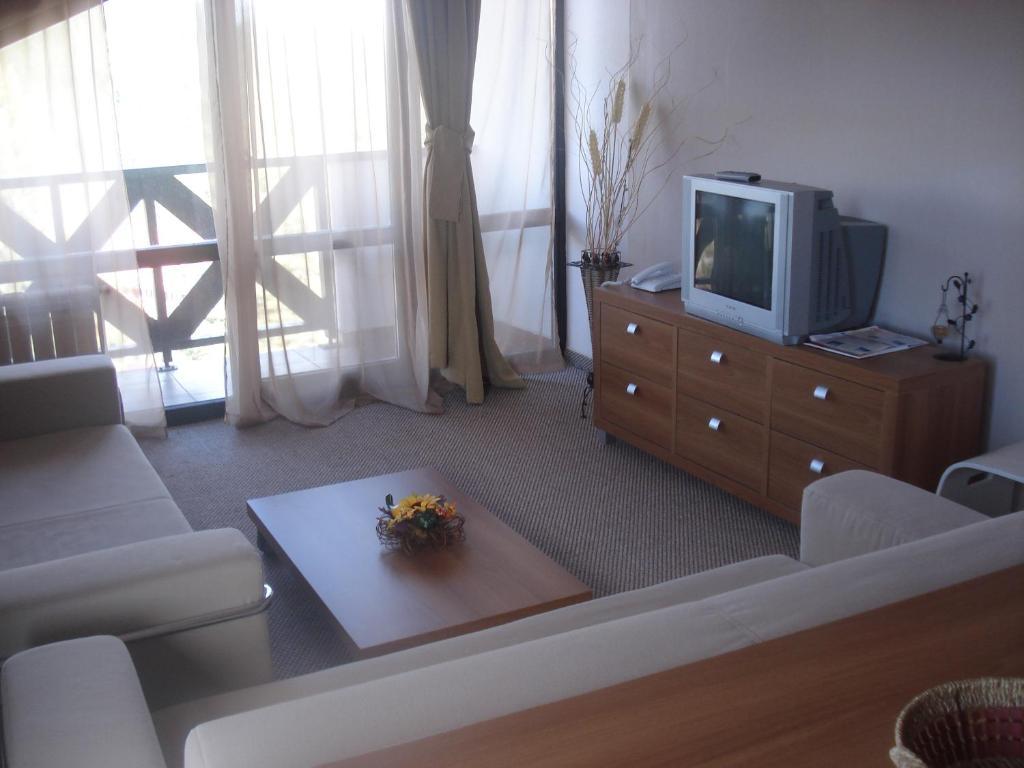 Snezhanka Apartments Tmf パンポロボ 部屋 写真