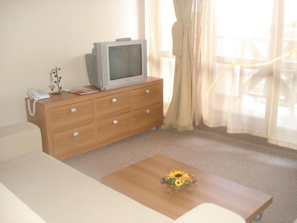 Snezhanka Apartments Tmf パンポロボ 部屋 写真
